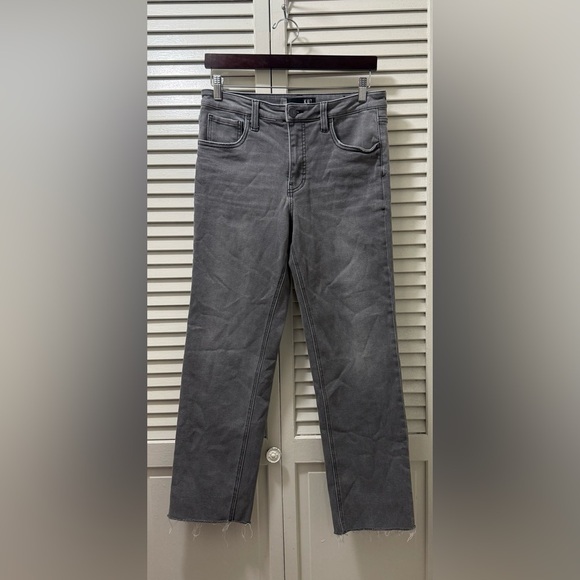 Kut From The Kloth High Rise Elizabeth Ankle Staight Leg - Picture 3 of 7